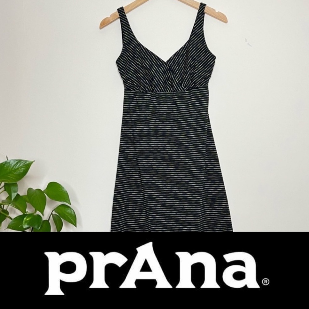 *SALE* Prana Women's Ivy Sleeveless Striped Tank Dress Built in Bra